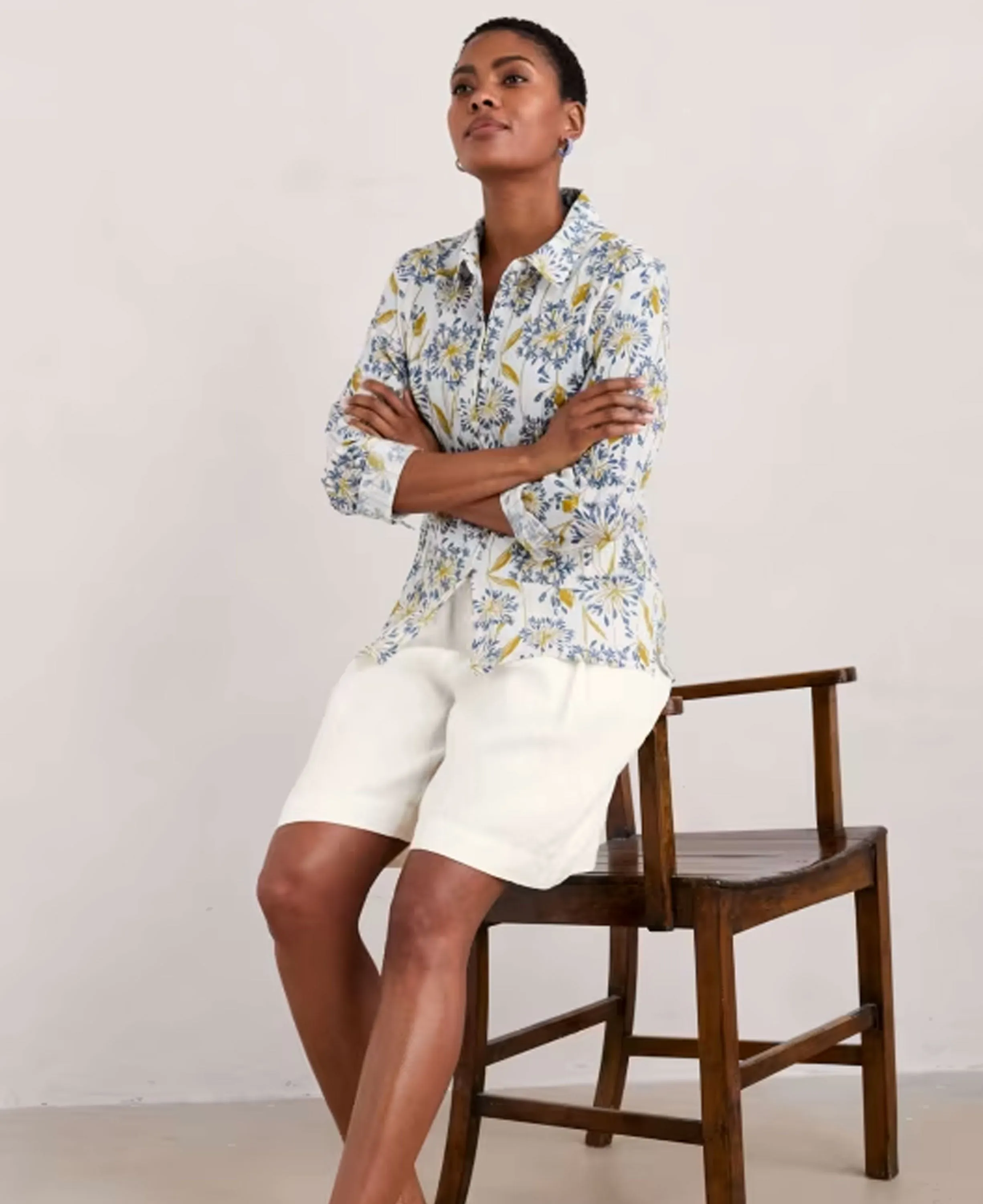 Larissa Shirt                             Agapanthus Lino Chalk